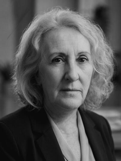 Liz Kaydos Liz Kaydos